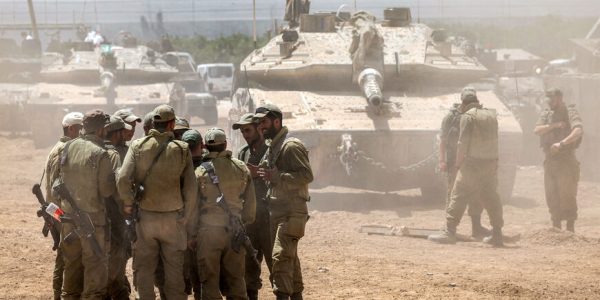 Israeli forces successfully liberate 4 hostages in Gaza, with casualties reaching at least 200 Palestinians during the operation.